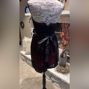 Trixxi Brown and Black A-line Strapless Cocktail Dress